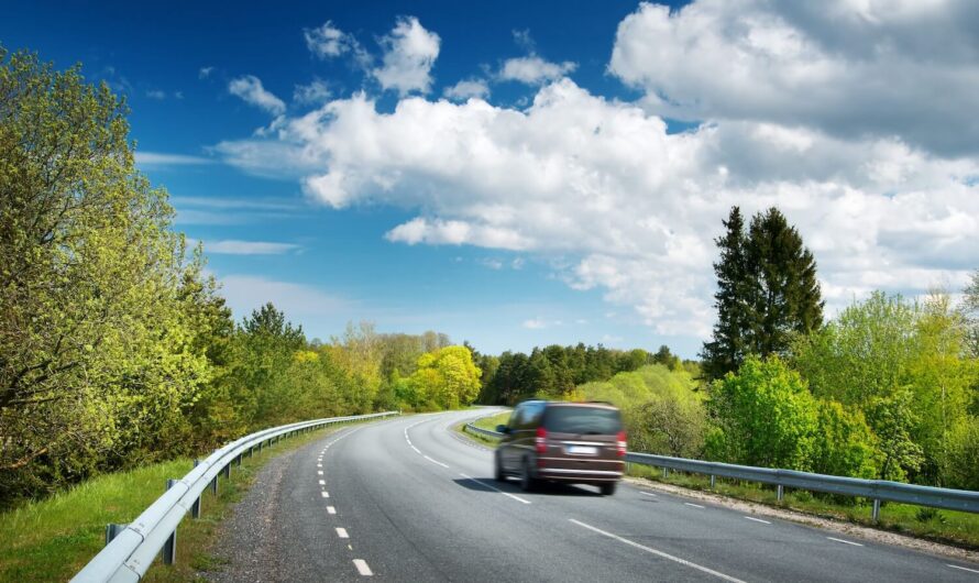 Voiture sur la route